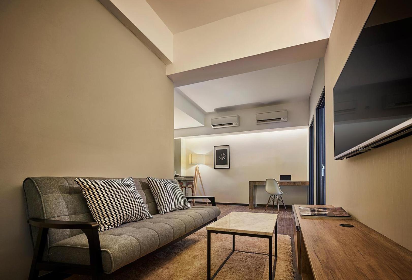Tropics Eight Suites Τζωρτζ Τάουν Εξωτερικό φωτογραφία